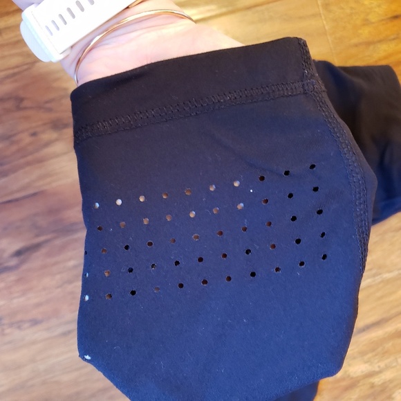 *SOLD* Vina NWOT laser cut design black capri. - Picture 4 of 4